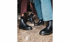 Damen Dr. Martens 2976 Chelsea Boot Black Felix Rub Off